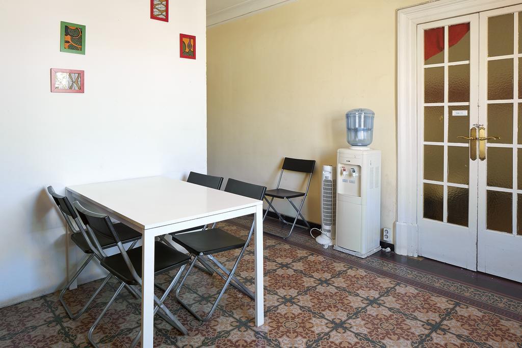Blue Hostel Barcelona Buitenkant foto